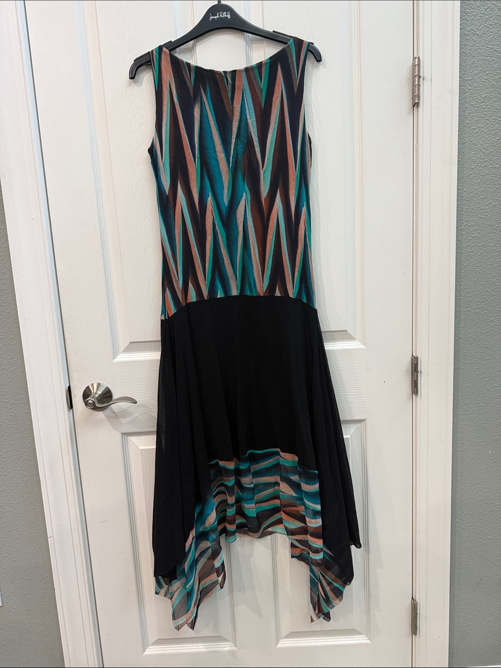 Sleeveless High-Low Dress with Teal & Black Geometric Print
